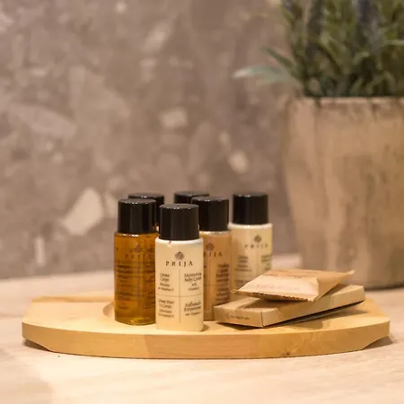 C Apartmanhotel