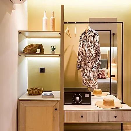 Aparthotel C